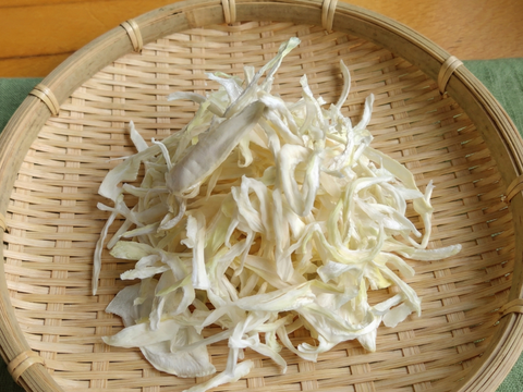 時短！甘みと旨み凝縮の「干したまねぎ」40g×8袋セット【京都丹波産・農薬不使用】