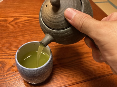 【レターパック】ホッと一息和菓子に合うお茶 牧之原産一番茶100%