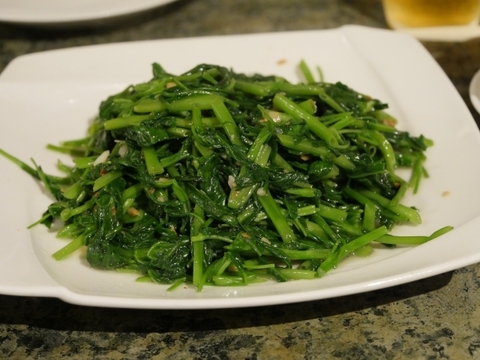 【栽培期間中　農薬不使用】炒めて良し、和えて良し、夏に頼れる空心菜（80サイズの箱に入るだけ）