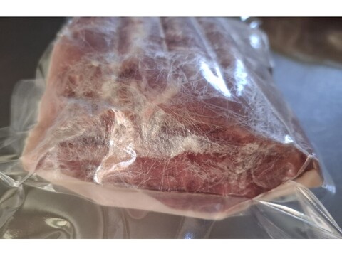 ジビエ　イノシシ　モモ　ブロック　650g