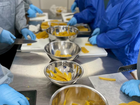 【食べ比べ！】干し芋２種セット（スライス＆スティック計4袋）無添加・濃厚ねっとり食感　国産紅はるか使用