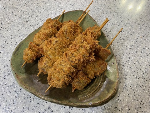 【冬ギフト】天然まぐろの贅沢手作りコロッケ（10個）＆天然まぐろ胃袋の新食感串カツ（6本）セット【福袋】