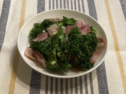 【カリーノケール（サラダケール）】350g　農薬・化学肥料不使用