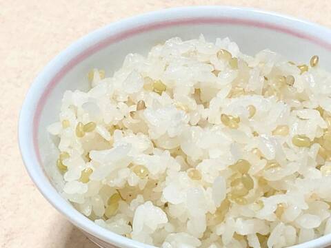 【希少種】ぷちっと甘みはじける！農薬不使用　古代米 ひめみどり「緑米」玄米１㎏