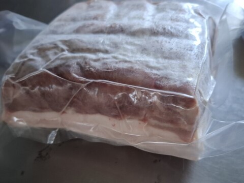 ジビエ　ロース　ブロック 1000g