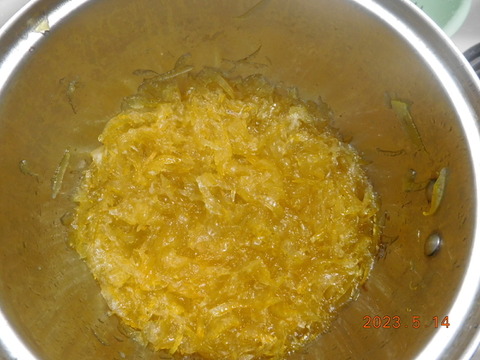 伊豆の自然で育った「新甘夏」「紅甘夏」ﾏｰﾏﾚｰﾄﾞづくりにも好評!　　　　　　　　1２個入り  ／　約4.0㎏