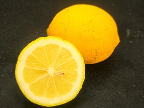 箱込約10㌔　マイヤーレモン　輸入品と違う鮮度！ワックス、防カビ剤不使用！フレーバな香りとあふれ出す果汁！