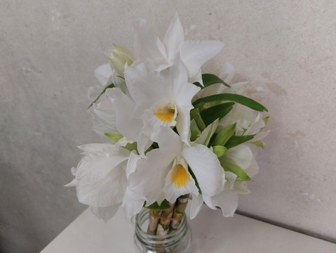 フォーミディブルのブーケ風花束