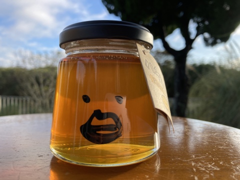 背高泡立草のハチミツさん 160g