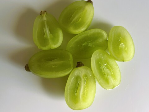 [TUBU] シャインマスカット（500g×2パック）