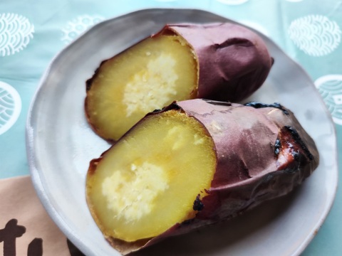【まるでスイーツ！な絶品やきいも】カーボン釜で焼いた濃密な甘さ！自家栽培シルクスイートの焼き芋 クール冷蔵便でお届け