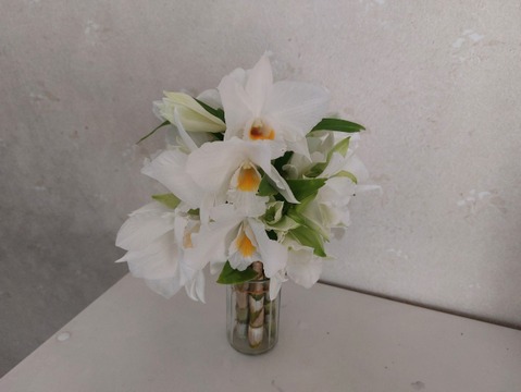 フォーミディブルのブーケ風花束