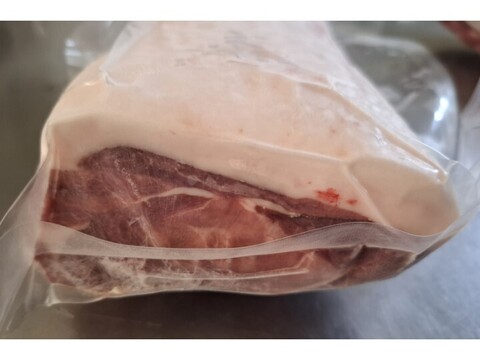 ジビエ　ロース　ブロック　990g