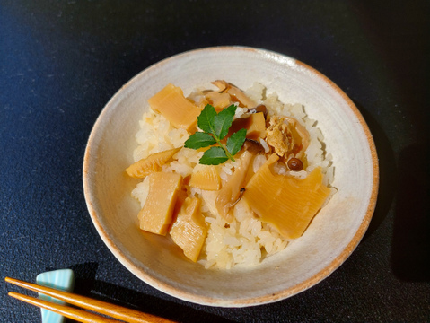 【新商品！】うつぶさの筍ときのこの混ぜご飯。