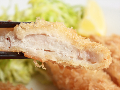 サクサク衣の中から溢れる、甘〜い脂とジューシー肉汁！　元気豚　ロースカツ　300g（150ｇ×2枚）　【500】