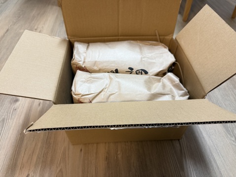 ２「作り手の顔が見えるお米」秋田県産あきたこまち玄米１０ｋｇ（５ｋｇ×２袋）(令和7年産)