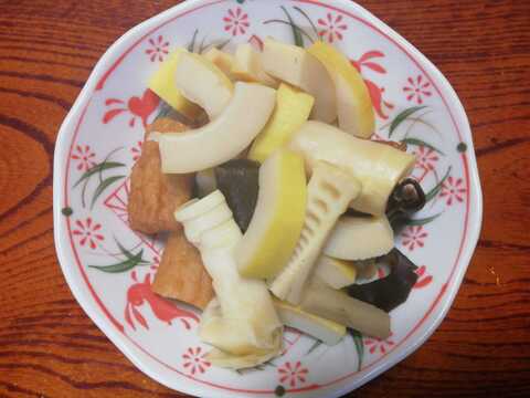 タケノコ水煮(２㎏前後)【あく抜きの米糠・唐辛子も農薬・化学肥料不使用】【大釜で茹でて作りました】【熨斗(のし)対応可】