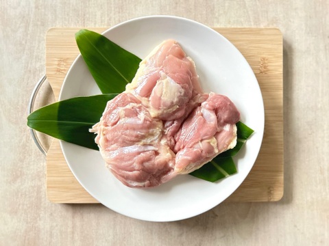 【投薬ゼロ】⭐️【夢丸鶏】⭐️半羽分　約1,200g