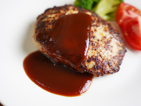 肉汁があふれる！10％の希少厳選豚「だいじょ豚」手造りハンバーグ４個