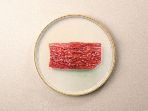 ＼ 新商品 ／ フランクステーキ300g　濃厚な旨みとしっかりした食べ応え♪