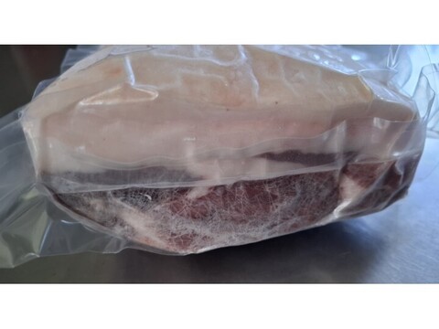 ジビエ　イノシシ　ロース　ブロック　1140g