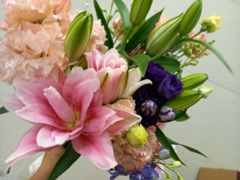 【季節のお花★おまかせ】阿蘇の大自然で育つ鮮やかな時花を「おまかせ」でお造りします★熊本より直送★【春ギフト】などの贈り物にも♪