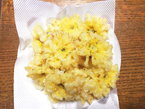 農薬 化学肥料不使用 食用菊 阿房宮 入り野菜セット ６ ８種類の野菜 あわせ買い可 熨斗対応可 ８０サイズ箱 愛媛県産の野菜 食べチョク 産地直送 産直 お取り寄せ通販 農家 漁師から旬の食材を直送