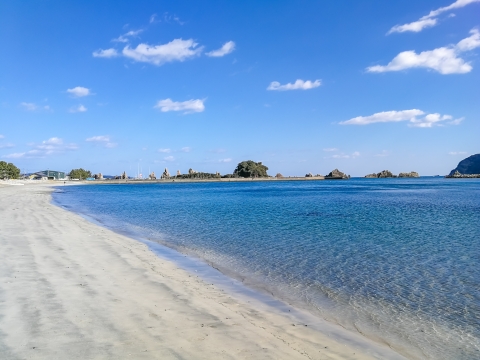 和歌山　本州最南端からの贈り物　熟成釜焚き天日塩　100ｇ