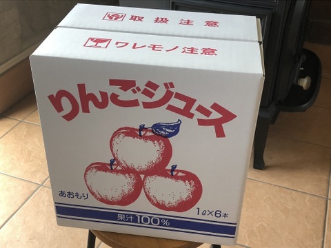 天然果汁100％　りんごジュース　数品種の青森県産りんごをブレンド　スクリューキャップ１ℓ瓶×６本入