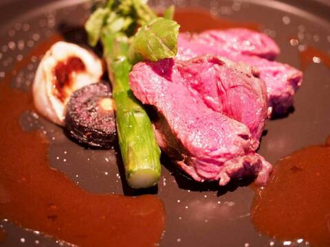 【貴族が選ぶ完成形】脂と赤身の黄金比 極上”猪ロース” 野性×気品が共存するジビエの真髄🍖お試しキャンペーン約200g