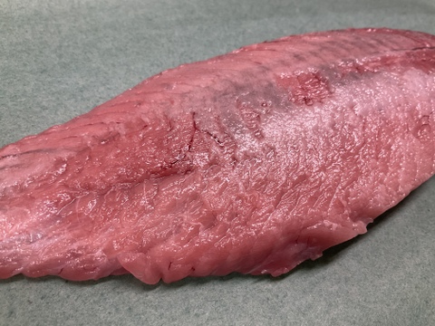 【秋の旨魚】迷いスマカツオ/ヤイト/ホシガツオ/1尾/1kg前後/3枚おろし【冷凍】