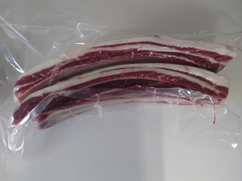 数量限定エゾシカスペアリブ1パック500g以上（3〜5本）
長さや本数に違いがあります