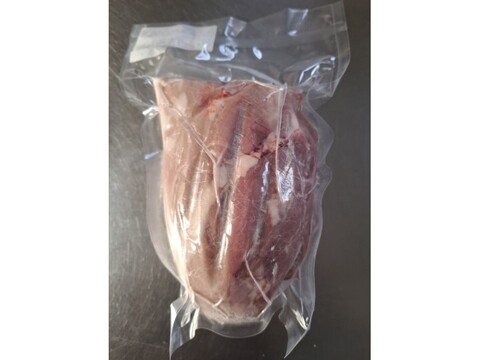 ジビエ　イノシシ　モモ　ブロック　690g