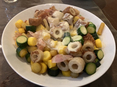 色鮮やか💛石垣島産ズッキーニ 不揃い7〜8本入り