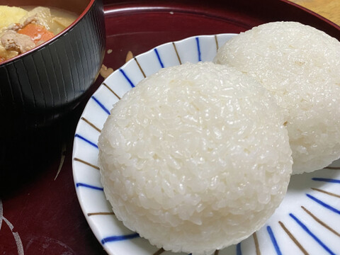 【お試しください】１ｋｇコシヒカリ『喜代米』牛屋のお米、甘くておいしいよ！