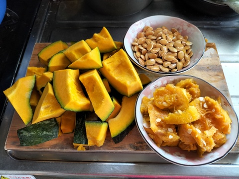 ★旨味がトロけ出す。ロロン(カット＆1玉)で幸せな一時を【化学農薬肥料不使用】（約2000g： カット/約500g＋１玉/約1500g）