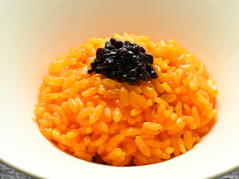 【福袋2025】熟成キャビア醤油とチョウザメのフィレ70g×2切セット