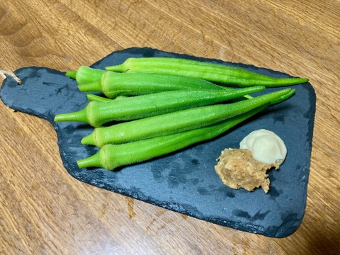 自然栽培の採りたて『島オクラ』約30本・約500ｇ【数量限定】