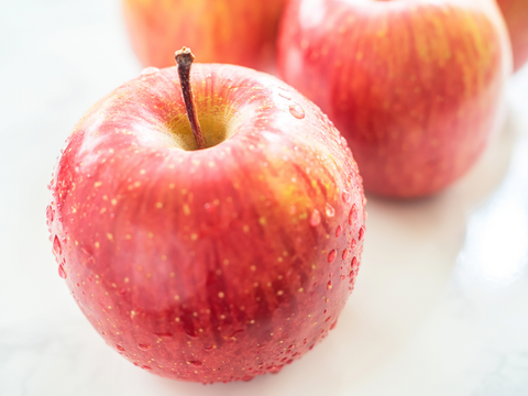 【500円割引中】りんご サンふじ 10kg パリパリ まるで採れたて 36個入り ふじ 10kg 秋田 りんご  フルーツ 父の日 ギフト アップル  おやつ デザート 家庭