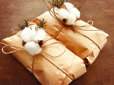 【クリスマス時期限定：12月19日(金)発送】自家製自然栽培ドライフルーツたっぷりの『里山ペイザンヌシュトーレン』