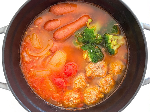 シュガープラムの冷凍 2kg レシピ付き❣️ 糖度10度以上の完熟・極甘・高リコピン(13mg)高糖度ミニトマト(300012)