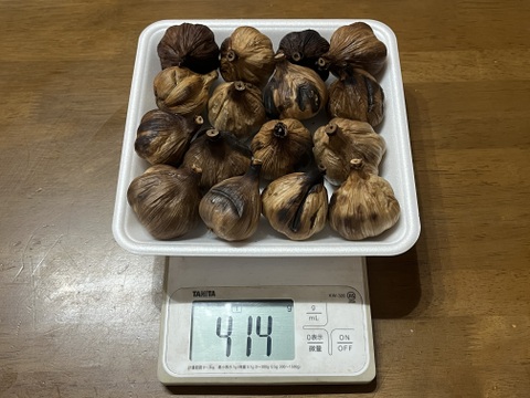 15自然栽培　黒にんにく 人気　たっぷり32個
令和7年度新物　食べやすくて美味しい