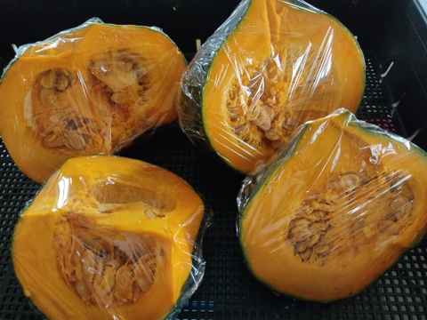 🎃切ってあるから使いやすい！訳あり「えびすカボチャ」カット詰め合わせ 約2kg｜煮物・天ぷら・スープに｜農薬・化成肥料不使用🎃