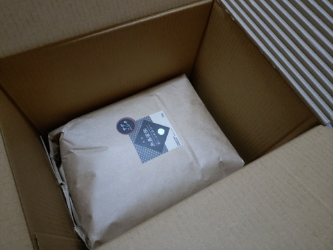 【 白米&りんご🍎セット】  白米5㎏  特別栽培米  3種（ひとめぼれ・つや姫・ササニシキ）から1種銘柄を選択！ジューシー果汁のサンふじ6個🍎入りです