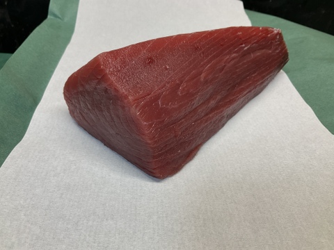 【マグロの王様】本マグロ/背ブロック/赤身/920g【生】【原体120kg】