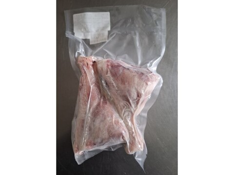 ジビエ　やわらか仔イノシシ【骨付き】スネ　440g