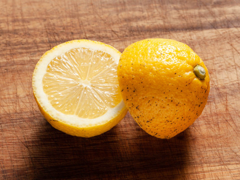 【広島県産】瀬戸田しまなみレモンC品(1kg) 栽培期間中農薬不使用