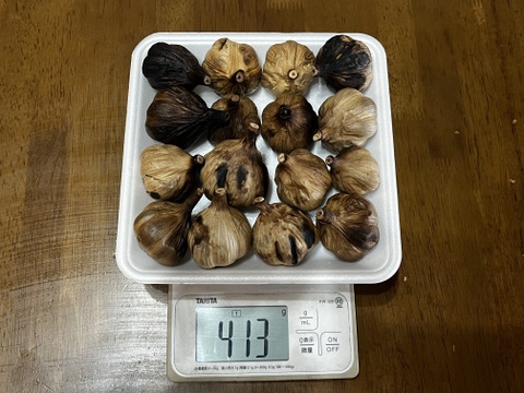 ⑨自然栽培　黒にんにく 人気　たっぷり32個
令和7年度新物　食べやすくて美味しい