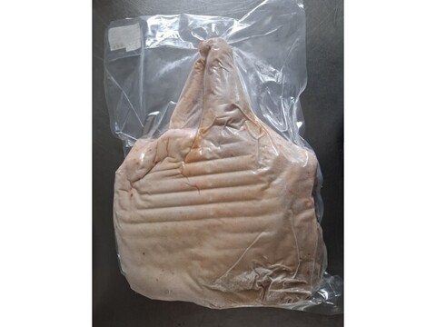 ◎！！特価！！◎★キャンプやBBQに！半身丸焼き用★やわらか仔イノシシ【皮付き・骨付き】6kg