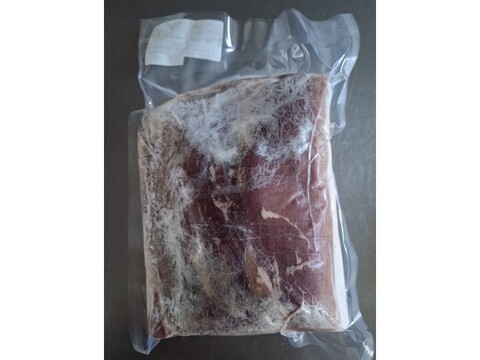 ジビエ　イノシシ　モモ　ブロック　1100g